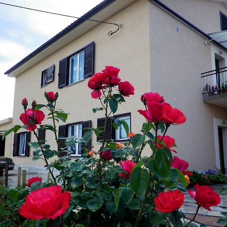 Apartments Rusin Linardici Bagian luar foto